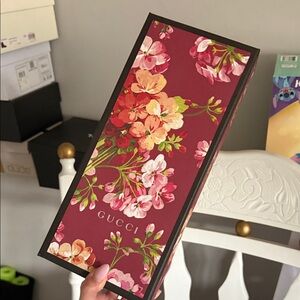 Gucci Burgundy Floral shoe Box